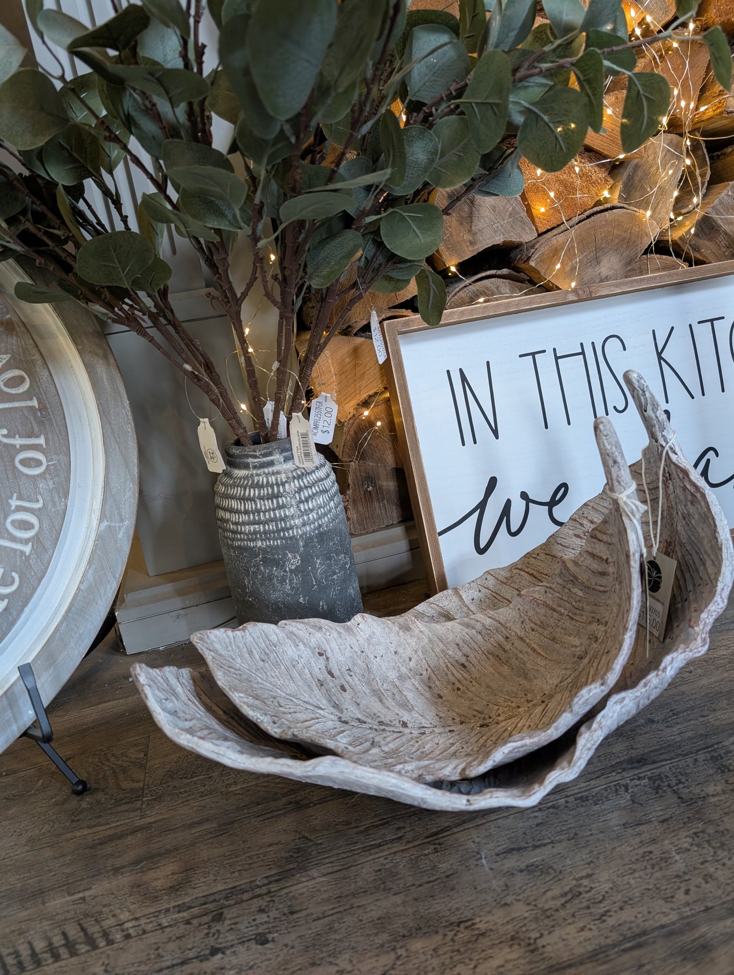 Concrete Leaf Plate - Small