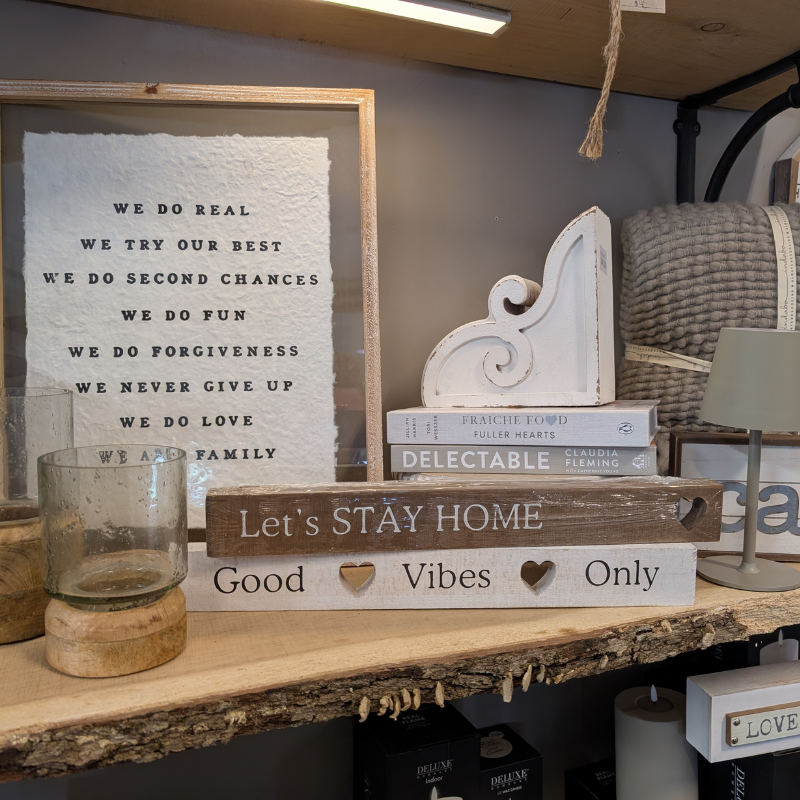 Long Desk Blocks with Sayings